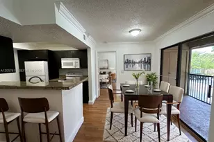 15590 SW 106th Ln, Miami, FL 33196 - Photo 4