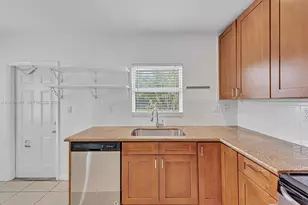 1636 NE 15th Ave, Fort Lauderdale, FL 33305 - Photo 20