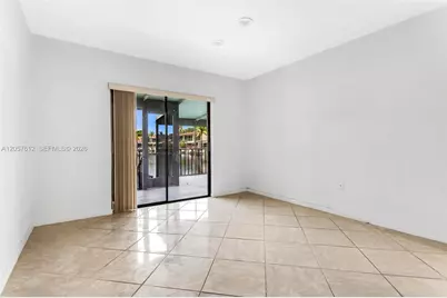8350 Dundee Ter, Miami Lakes, FL 33016 - Photo 24