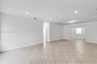 1420 NW 195th St, Miami Gardens, FL 33169 - Photo 4