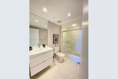 17301 Biscayne Blvd #1808, North Miami Beach, FL 33160 - Photo 18