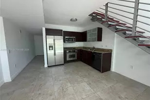 41 SE 5th St, Miami, FL 33131 - Photo 6