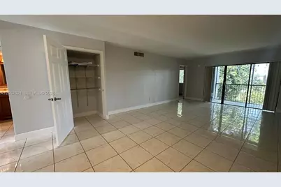 16551 Blatt Blvd #204, Weston, FL 33326 - Photo 8