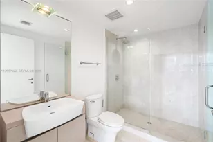 200 Biscayne Blvd Way, Miami, FL 33131 - Photo 26