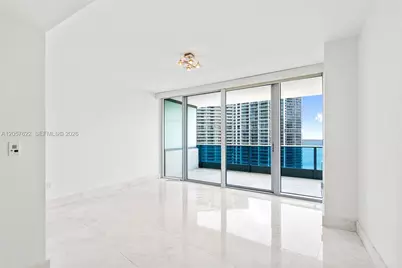 200 Biscayne Boulevard Way #4004, Miami, FL 33131 - Photo 30