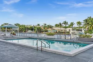 10000 W Bay Harbor Dr, Bay Harbor Islands, FL 33154 - Photo 30
