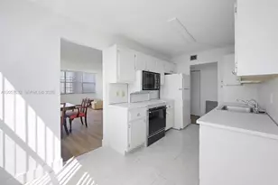 1300 NE Miami Gardens Dr, Miami, FL 33179 - Photo 16