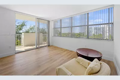1300 NE Miami Gardens Dr #621E, Miami, FL 33179 - Photo 12