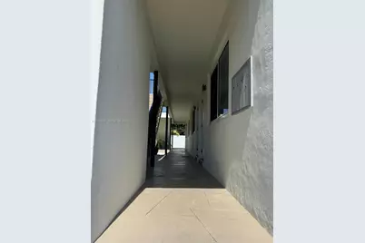 251 NW 57th Ave, Miami, FL 33126 - Photo 12