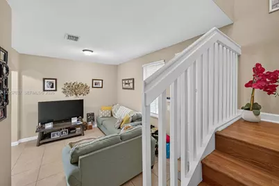 152 SE 29th Ave #9, Homestead, FL 33033 - Photo 8