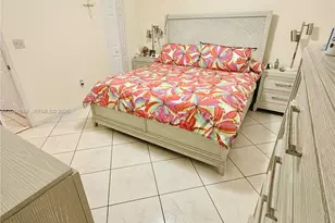 18300 SW 143rd Ct, Miami, FL 33177 - Photo 16