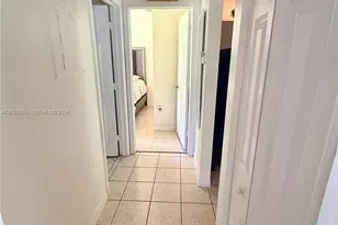 18300 SW 143rd Ct, Miami, FL 33177 - Photo 14