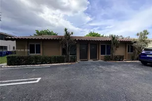 10835 NW 45th St, Coral Springs, FL 33065 - Photo 1