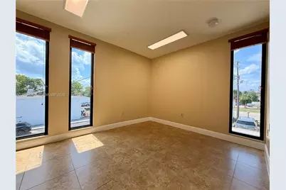 344 W 65th St #201, Hialeah, FL 33012 - Photo 14