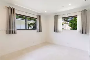 925 Algaringo Ave, Coral Gables, FL 33134 - Photo 14