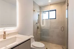 925 Algaringo Ave, Coral Gables, FL 33134 - Photo 16