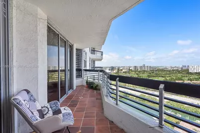 3530 Mystic Pointe Dr #2907, Aventura, FL 33180 - Photo 8