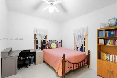 24443 SW 129th Pl, Homestead, FL 33032 - Photo 8