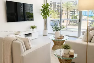 5700 Collins Ave, Miami Beach, FL 33140 - Photo 4