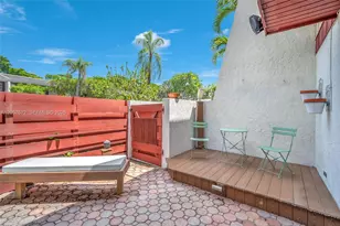 3908 Parkside Ln, Hollywood, FL 33021 - Photo 36