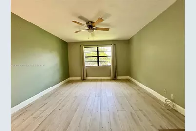 200 Gate Rd #202, Hollywood, FL 33024 - Photo 12