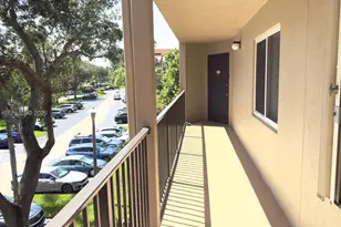 1101 SW 128th Terrace, Pembroke Pines, FL 33027 - Photo 16
