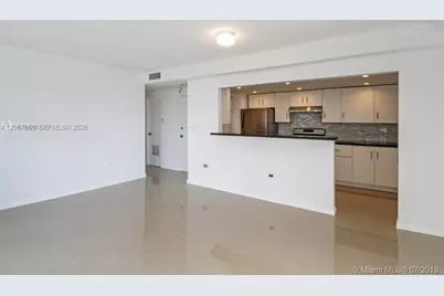 7545 E Treasure Dr #2H, North Bay Village, FL 33141 - Photo 6