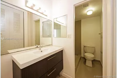 7545 E Treasure Dr #2H, North Bay Village, FL 33141 - Photo 26