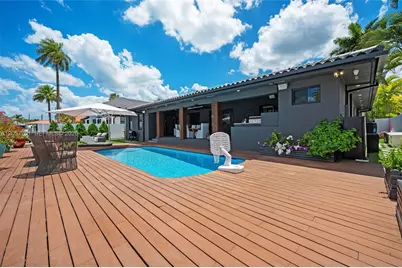 16431 NE 34th Ave, North Miami Beach, FL 33160 - Photo 40