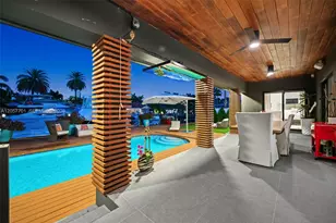 16431 NE 34th Ave, North Miami Beach, FL 33160 - Photo 2