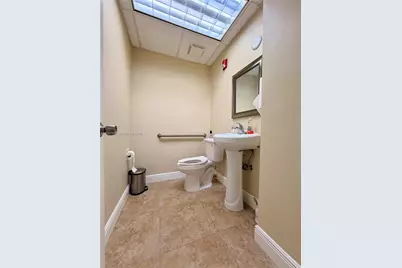 344 W 65th St #202, Hialeah, FL 33012 - Photo 14