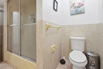 5001 Madison St, Hollywood, FL 33021 - Photo 8