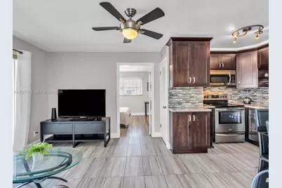 22 SE 3rd Ter #37, Dania Beach, FL 33004 - Photo 4