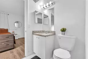 3692 San Simeon Cir, Weston, FL 33331 - Photo 26