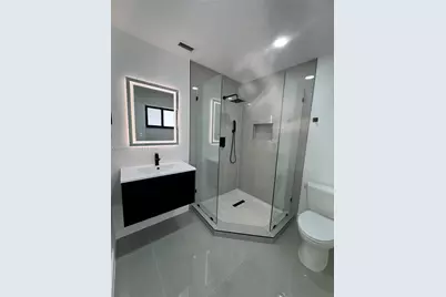 1370 SW 32nd St, Fort Lauderdale, FL 33315 - Photo 18