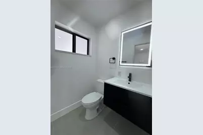1370 SW 32nd St, Fort Lauderdale, FL 33315 - Photo 18