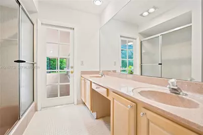 8010 SW 139th Ter, Palmetto Bay, FL 33158 - Photo 16