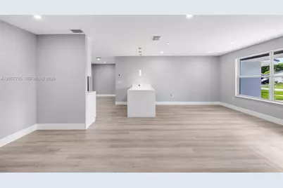 6420 NW 26th St, Sunrise, FL 33313 - Photo 10