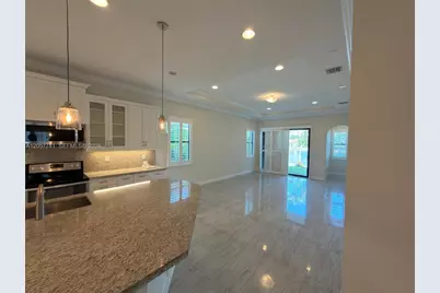 455 SW 113th Ln #455, Pembroke Pines, FL 33025 - Photo 14