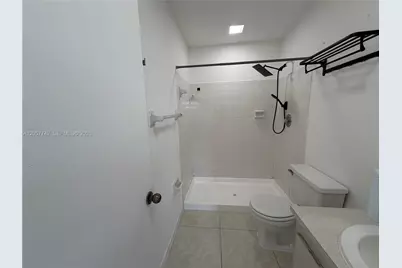 411 NW 100th Pl #201, Pembroke Pines, FL 33024 - Photo 18