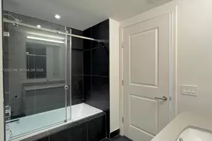 1600 NE 1st Ave, Miami, FL 33132 - Photo 10