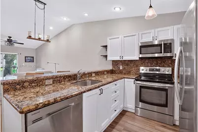 11324 SW 17th Ct, Miramar, FL 33025 - Photo 14