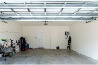 4623 NW 83rd Pkwy, Doral, FL 33166 - Photo 38