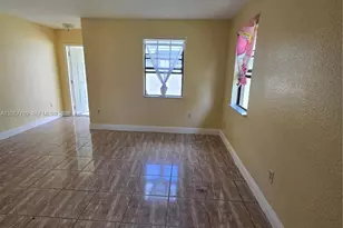 311 NW 97th St, Miami, FL 33150 - Photo 2