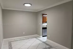 7965 SW 86th St, Miami, FL 33143 - Photo 2