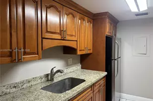 7965 SW 86th St, Miami, FL 33143 - Photo 6