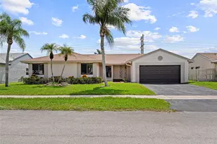 600 Fairfax Ave, Davie, FL 33325 - Photo 2