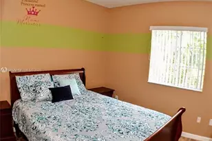8106 SW 17th Ct, North Lauderdale, FL 33068 - Photo 8