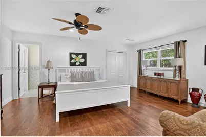 731 NW 4th Ct, Boca Raton, FL 33432 - Photo 30