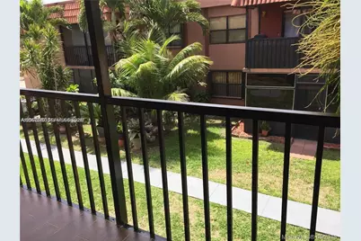 6540 W 27th Ct #56-22, Hialeah, FL 33016 - Photo 30
